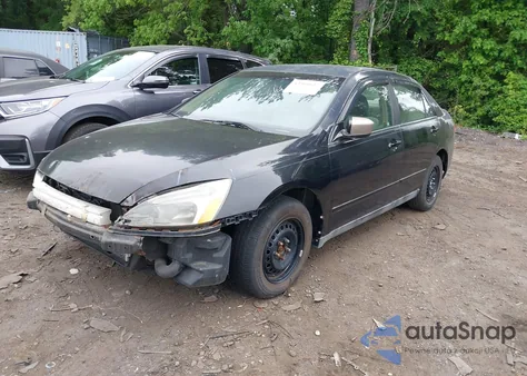 2003 Honda Accord 2.4 Lx z USA, uszkodzony, nr VIN 1HGCM56353A147141